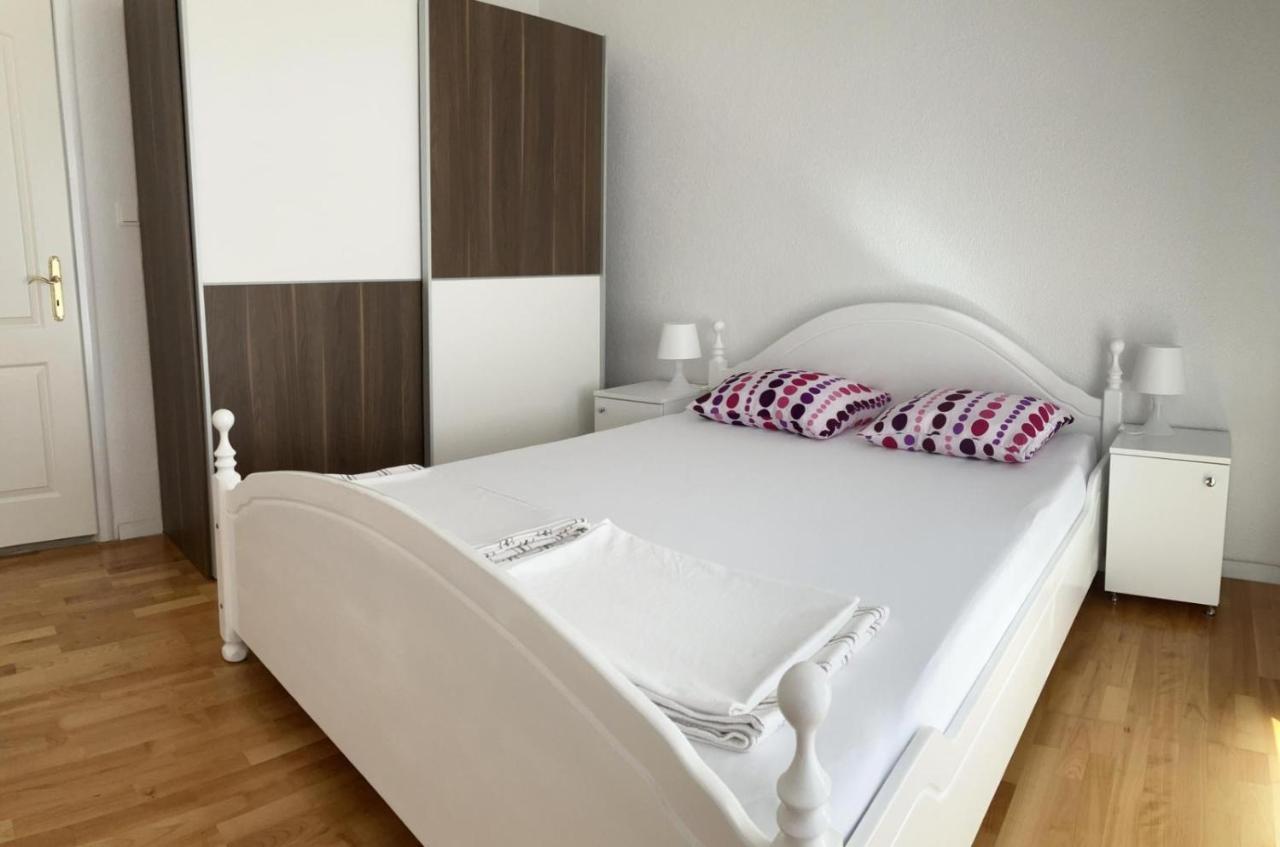 Angela'S House Apartman Zára Kültér fotó